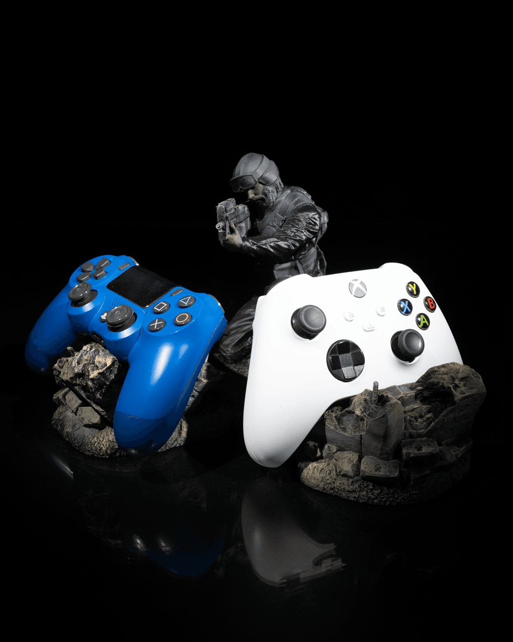 Military Controller stand